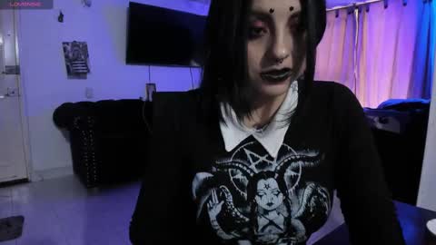 Alice online show from February 25, 3:52 pm