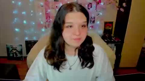 Kate online show from May 26, 11:59 pm