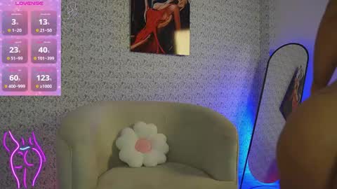 Snapshot of adablue25 chatting on October 3, 2:38 am Ada Blue online show from October 3, 2:38 am