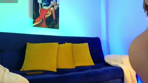 Snapshot of adablue25 chatting on January 7, 2:31 am Ada Blue online show from January 7, 2:31 am