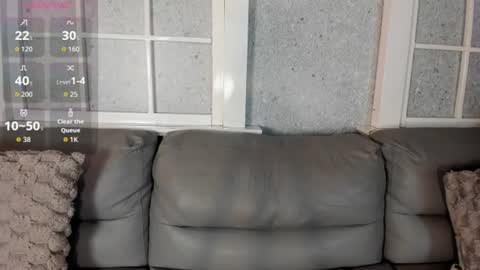 Adalyn Cute online show from June 12, 11:51 am