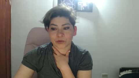 Snapshot of adan_romanoff chatting on September 17, 9:07 am adan_romanoff online show from September 17, 9:07 am
