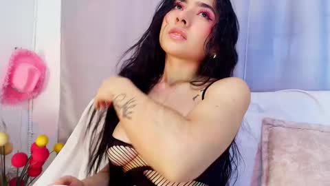  Adara Johnson  online show from November 27, 11:57 am