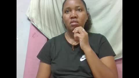 adelealy online show from February 24, 9:30 am