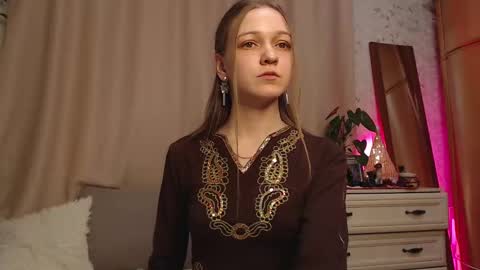 Lina online show from March 10, 3:09 pm