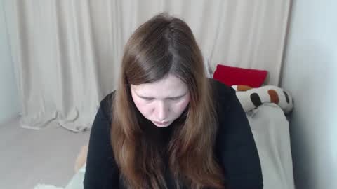 adelinalawson online show from March 4, 5:45 pm