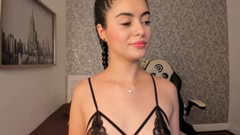 Snapshot of adhara_black01 chatting on January 9, 12:41 pm Adhara online show from January 9, 12:41 pm