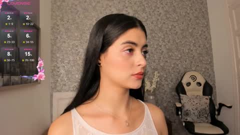 Snapshot of adhara_black01 chatting on January 4, 12:27 pm Adhara online show from January 4, 12:27 pm