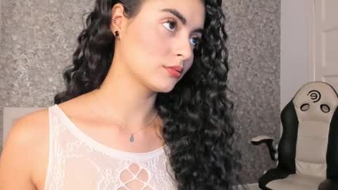 Snapshot of adhara_black01 chatting on January 11, 12:40 pm Adhara online show from January 11, 12:40 pm