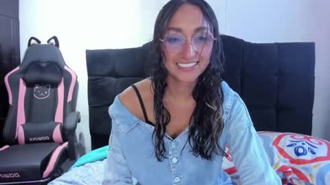 Snapshot of adrena_10 chatting on January 13, 8:37 pm Adrena10 online show from January 13, 8:37 pm