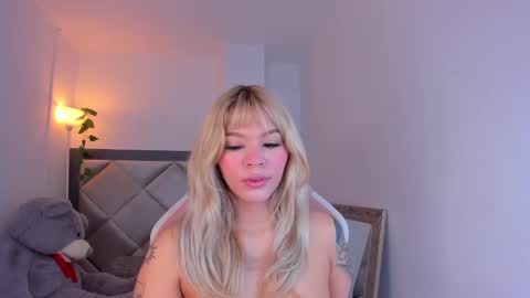 Adriana online show from February 1, 1:09 pm