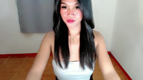 adriana_slutt online show from September 26, 9:56 pm