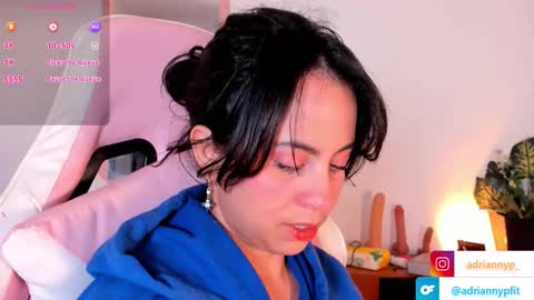 adrianny online show from November 11, 1:23 am