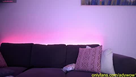 Snapshot of ady_w_o_w chatting on January 10, 6:53 am Ada online show from January 10, 6:53 am