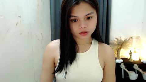 Snapshot of afina_babes chatting on September 20, 4:05 pm afina_babes online show from September 20, 4:05 pm