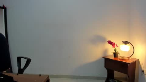 Lorena online show from March 3, 11:36 am