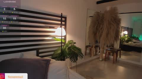 Snapshot of afrodita__25 chatting on December 24, 6:28 pm Emma online show from December 24, 6:28 pm