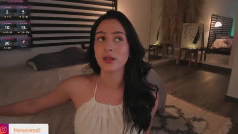 Snapshot of afrodita__25 chatting on February 19, 10:53 pm Emma online show from February 19, 10:53 pm