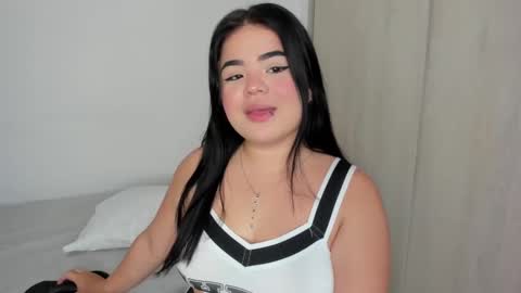 Snapshot of afrodita_grek chatting on March 9, 2:39 am Vanessa online show from March 9, 2:39 am