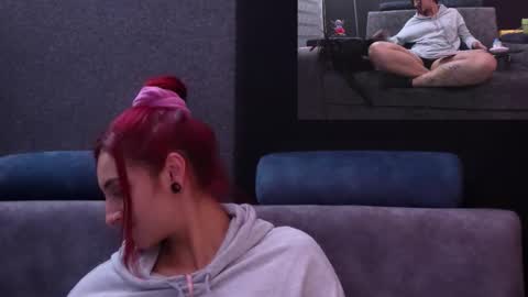 Agata Collinss online show from December 4, 7:10 am