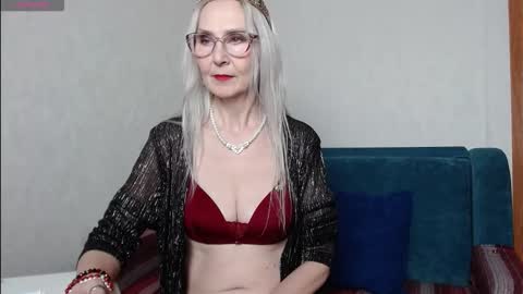 Agatha online show from January 12, 2:33 pm