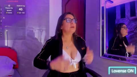 agatha_pleasure online show from October 25, 11:51 am