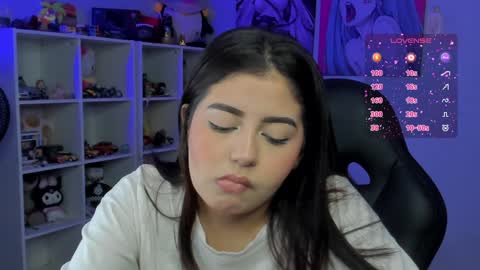 Cat online show from December 12, 7:30 am