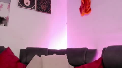 Camila     2 online show from February 22, 1:28 am