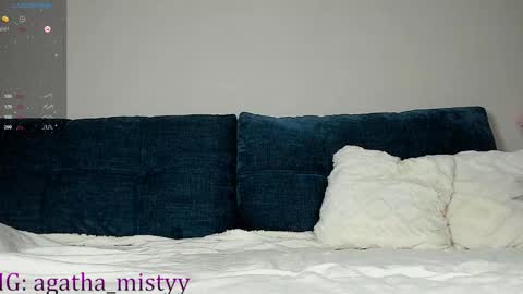 agathameow online show from October 2, 4:45 pm