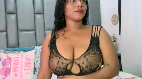 agatha online show from December 7, 3:25 am