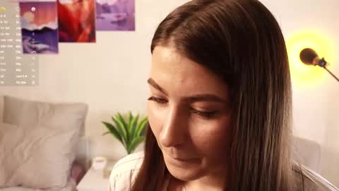 Call me Melissa online show from November 27, 7:33 am