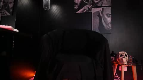 Snapshot of agnes_jones chatting on October 4, 10:58 pm agnes_jones online show from October 4, 10:58 pm
