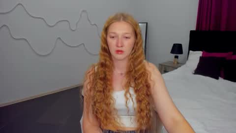 AgnesArden online show from October 2, 2:22 pm