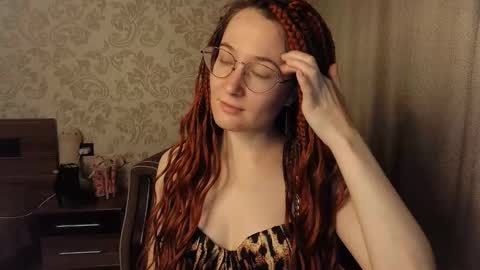 Agnes online show from October 24, 7:10 pm