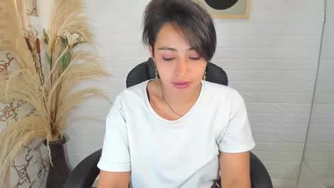 Ahisha online show from January 26, 3:25 pm