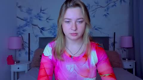 Alisa online show from November 17, 1:45 pm