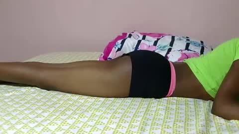 Snapshot of air_hottess chatting on February 21, 8:06 am Cindy online show from February 21, 8:06 am