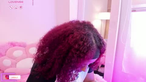 Aisha online show from December 17, 6:34 pm