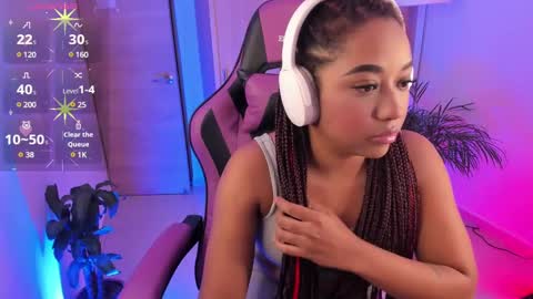 Aisha online show from February 27, 1:05 am