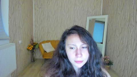 Snapshot of aisharouhi chatting on December 8, 5:29 am Aisha online show from December 8, 5:29 am