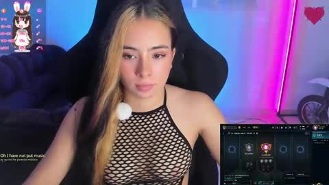 aishelyng20 online show from September 26, 1:03 am