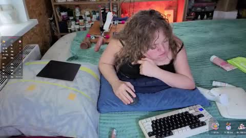 Natalie online show from November 12, 7:17 am