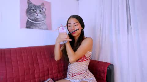 Snapshot of akira_hime chatting on September 21, 5:06 am Akira online show from September 21, 5:06 am