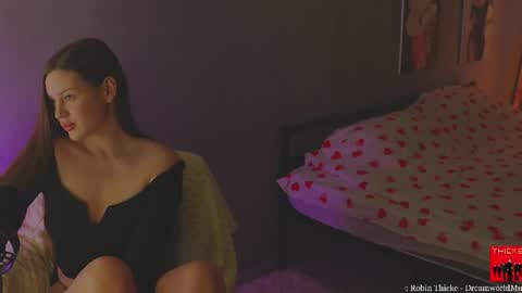 Alice online show from January 7, 1:14 pm