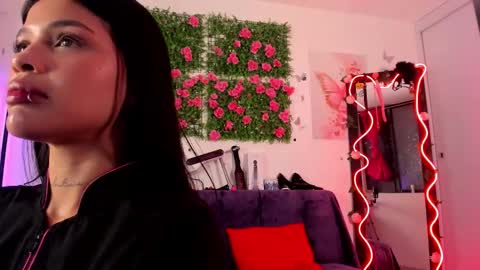 Snapshot of alaia_asuka chatting on September 17, 12:19 am Alaia online show from September 17, 12:19 am