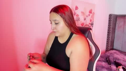 Snapshot of alaia_carter chatting on October 21, 3:21 am Alaia Carter online show from October 21, 3:21 am