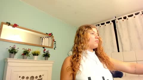 Alaia online show from February 1, 2:13 pm