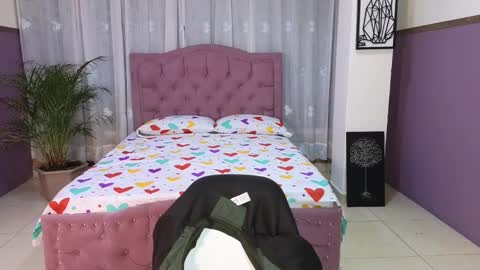 Alaia Skater online show from October 22, 10:31 am