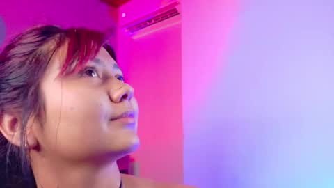  Alaia  online show from October 30, 12:17 pm