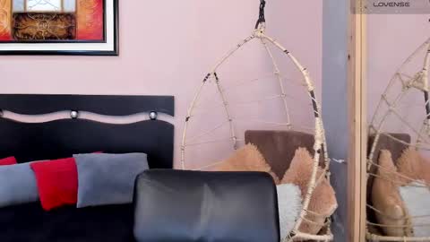     online show from September 20, 8:40 pm